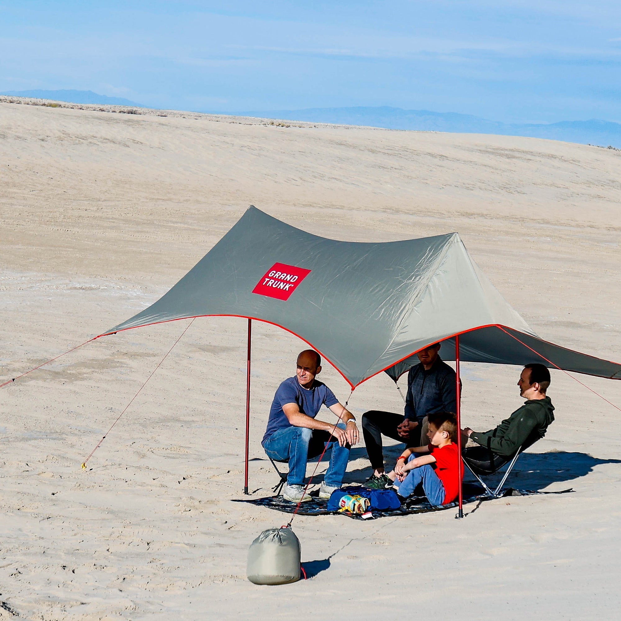 ShadeCaster 4 Person Sunshade